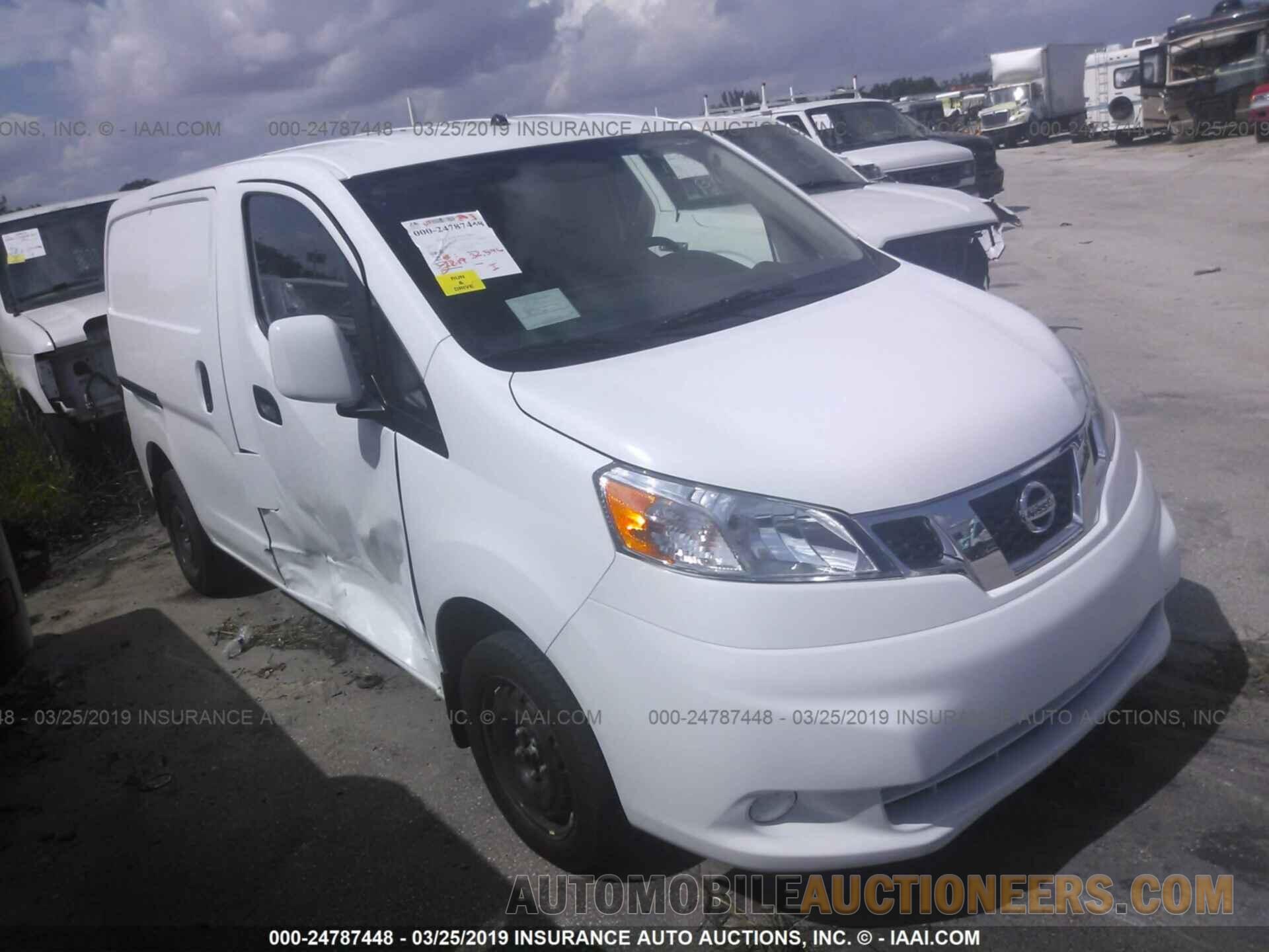 3N6CM0KN7HK709309 NISSAN NV200 2017