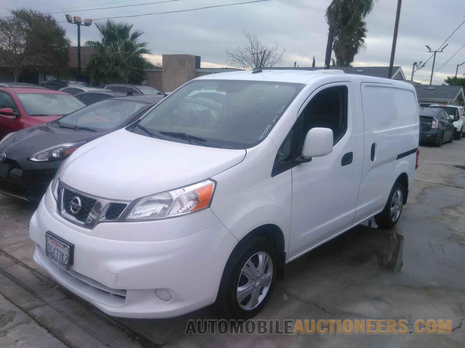 3N6CM0KN7HK716941 Nissan NV200 Compact Cargo 2017