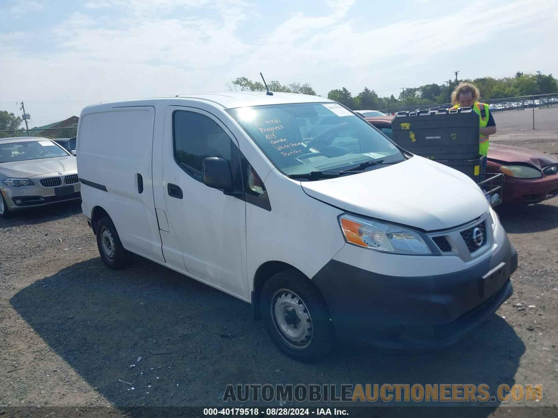 3N6CM0KN8HK705611 NISSAN NV200 2017