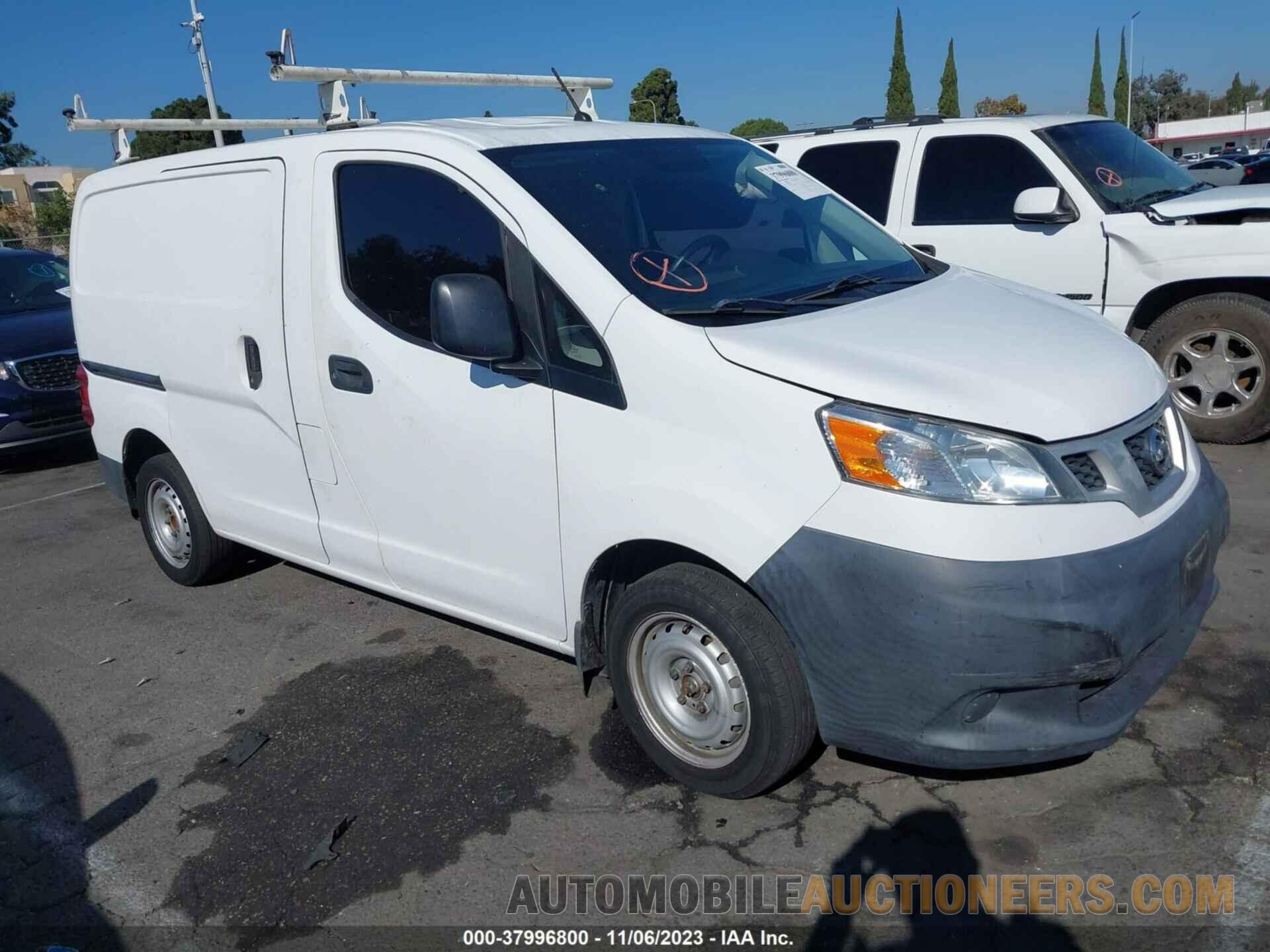 3N6CM0KN8JK695877 NISSAN NV200 2018