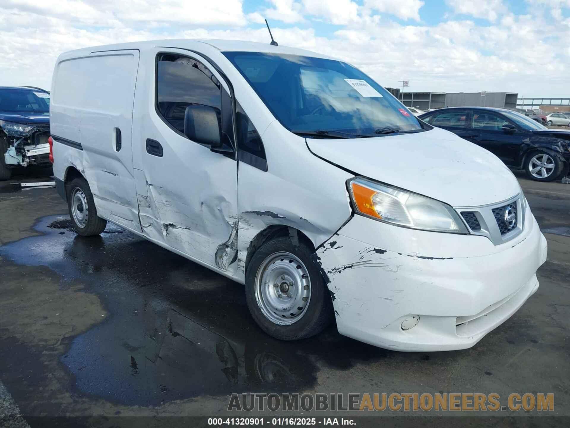 3N6CM0KN9EK699636 NISSAN NV200 2014