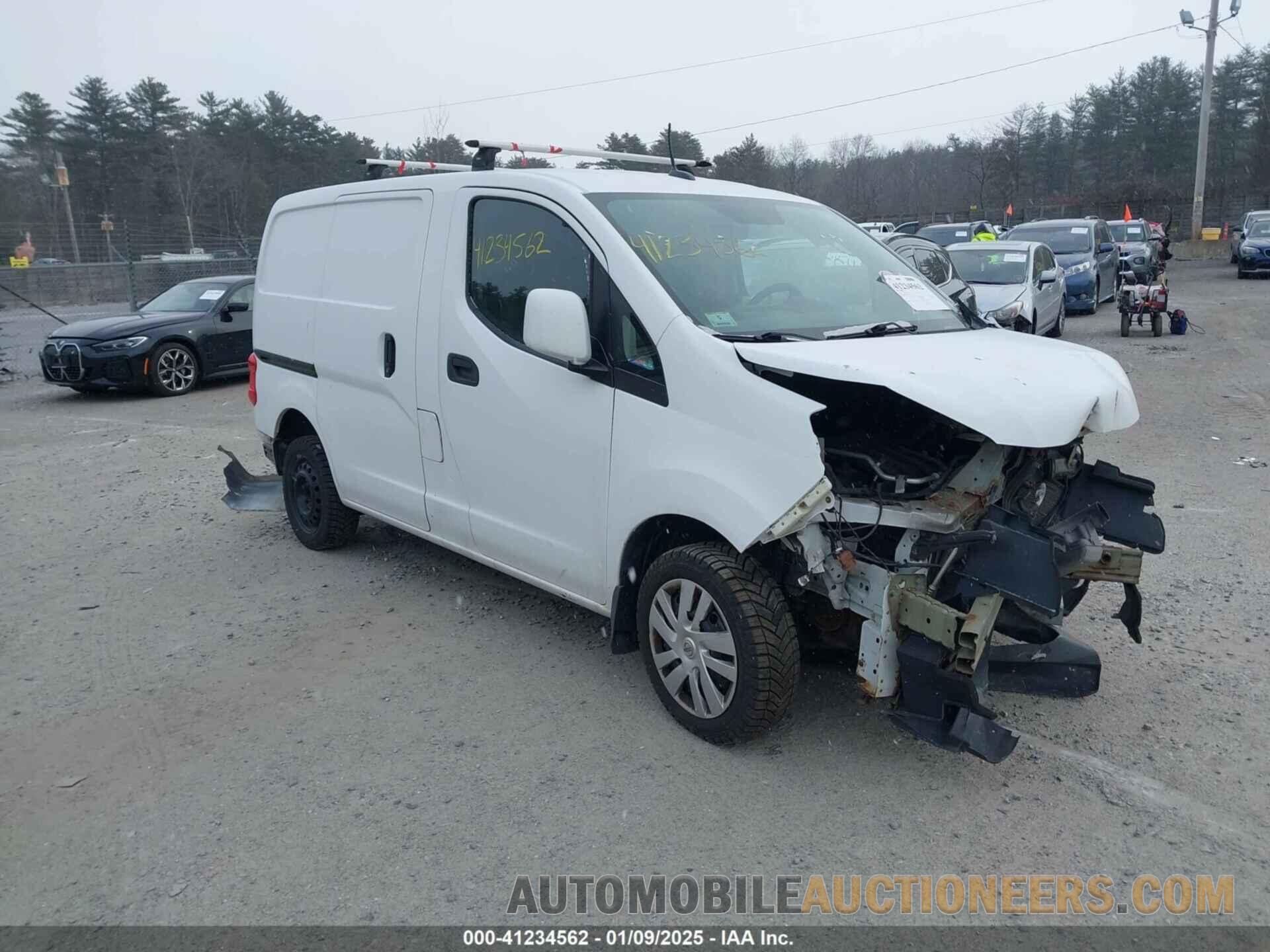 3N6CM0KN9FK708305 NISSAN NV200 2015