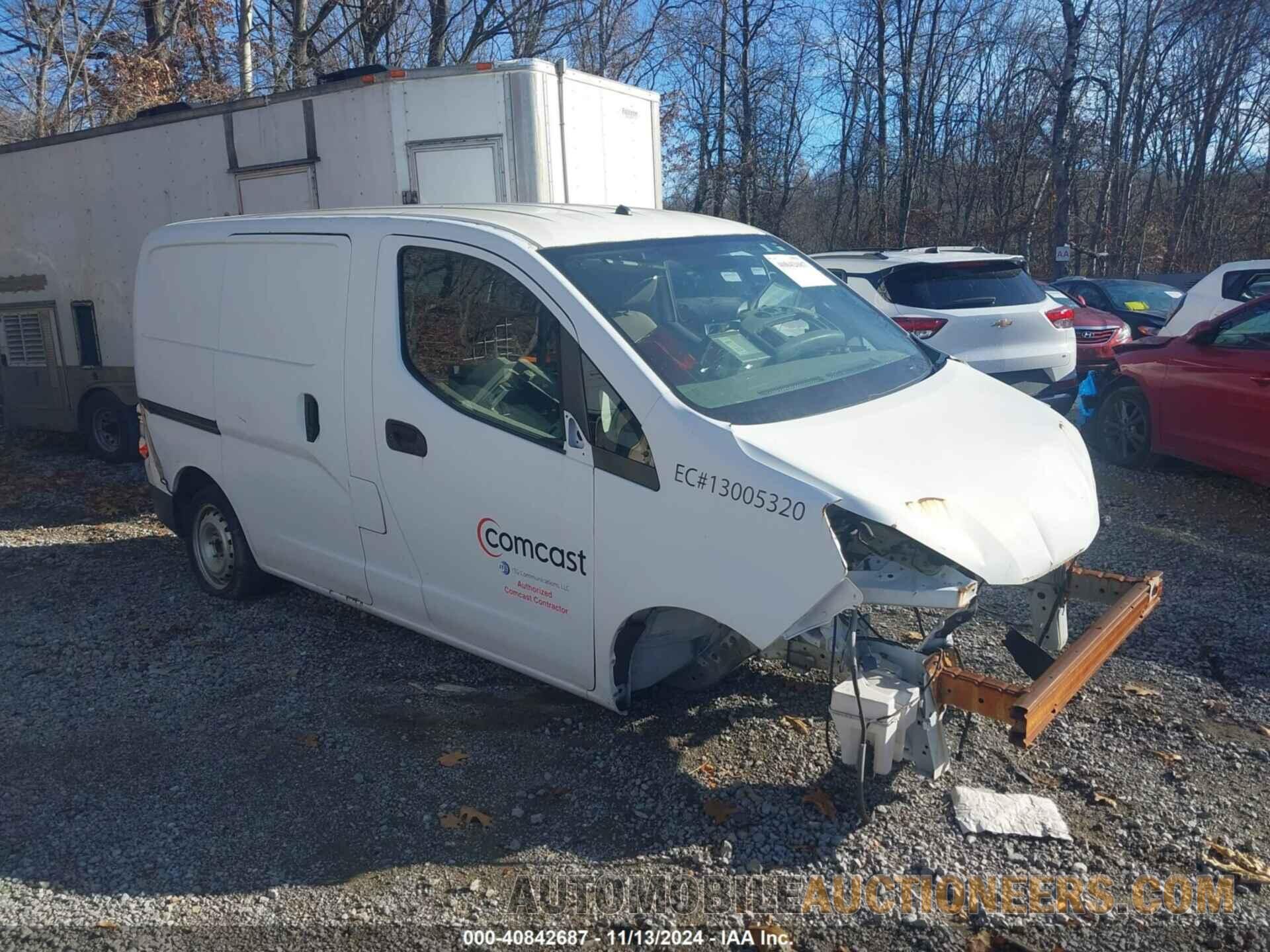 3N6CM0KN9HK719470 NISSAN NV200 2017