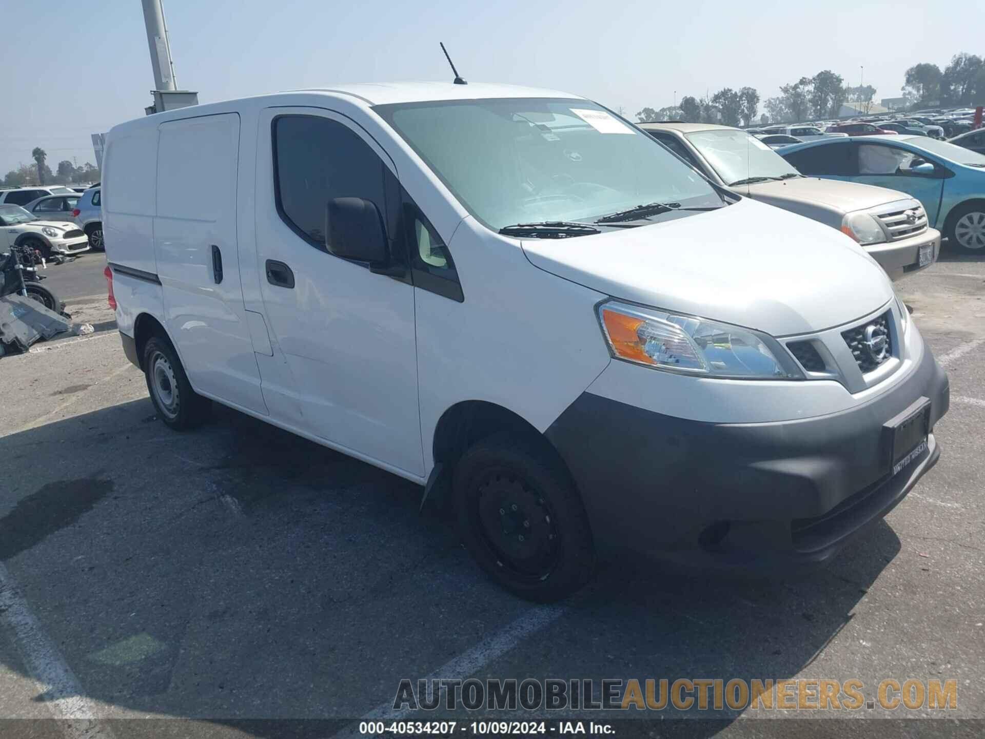 3N6CM0KN9HK722496 NISSAN NV200 2017