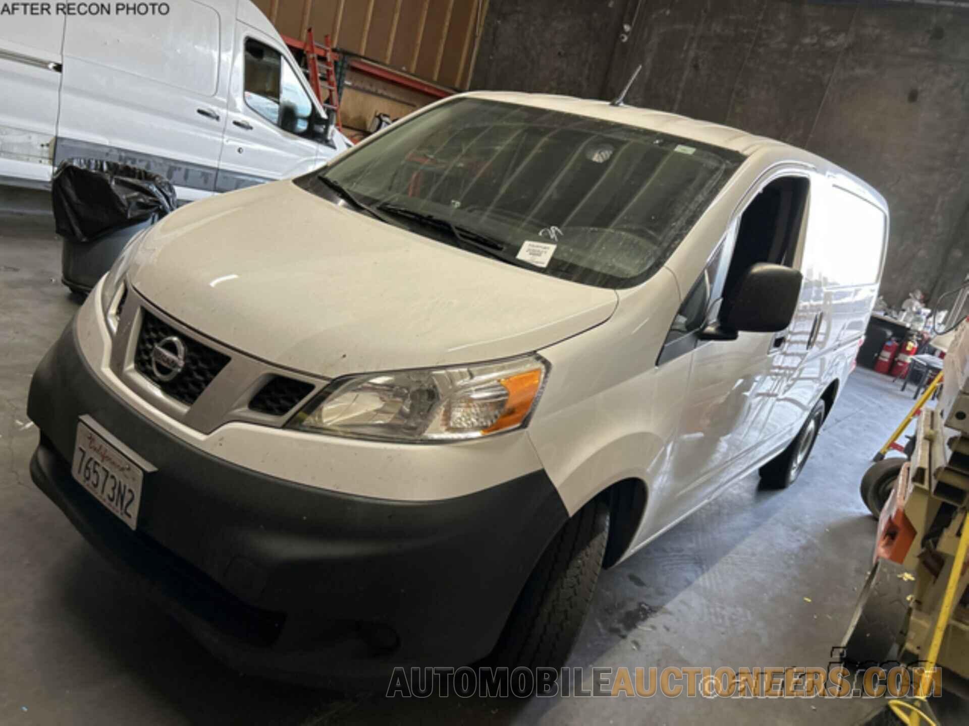 3N6CM0KN9JK702805 NISSAN NV200 COMPACT CARGO 2018