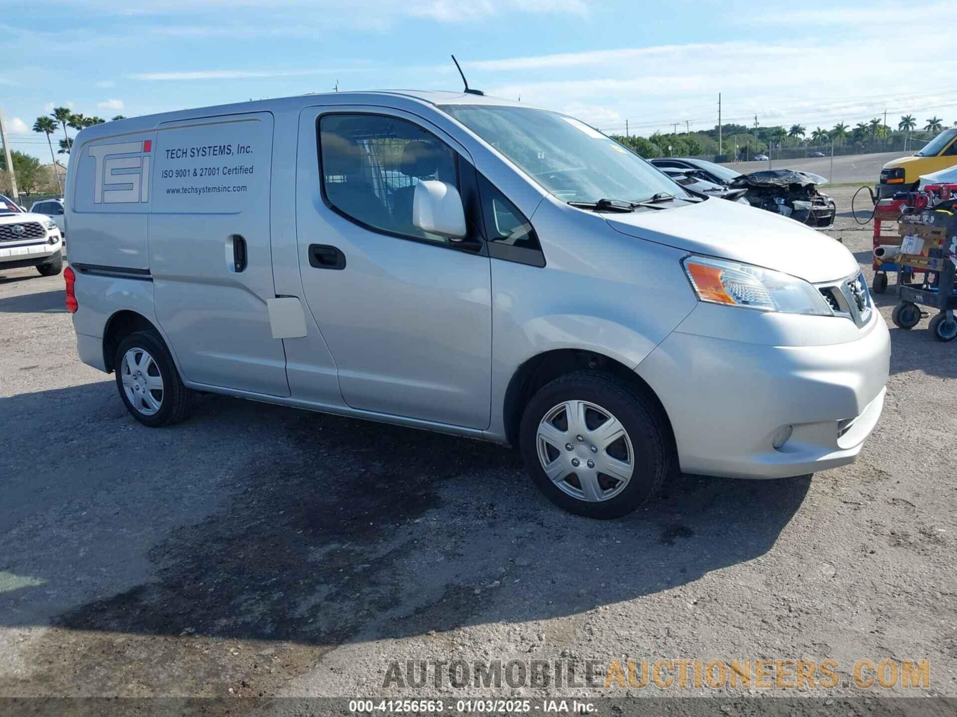 3N6CM0KN9KK697736 NISSAN NV200 2019