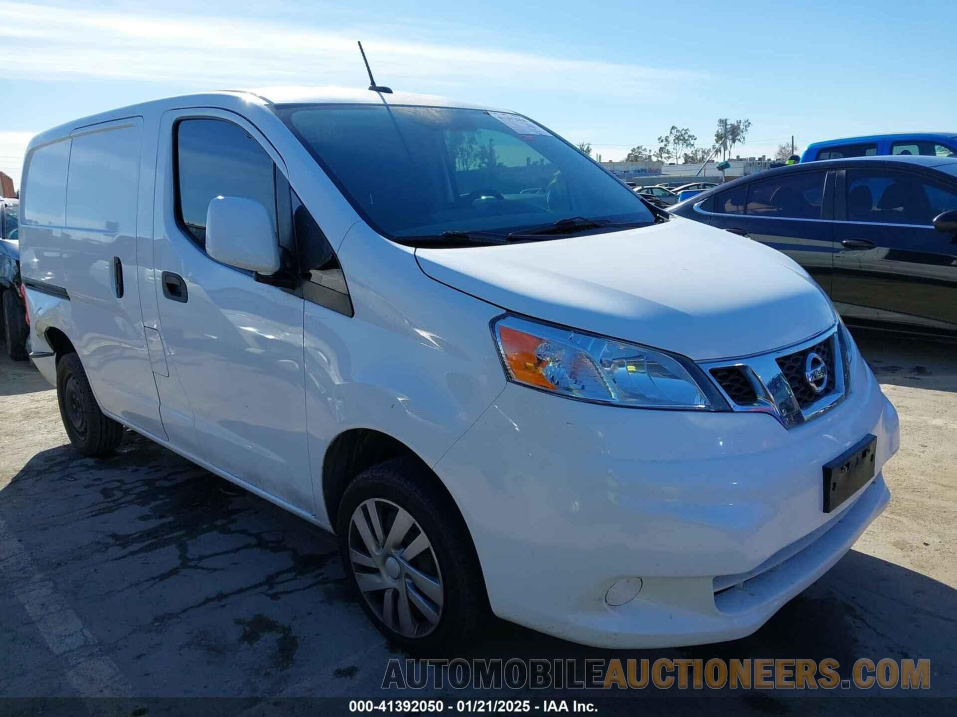 3N6CM0KN9KK709268 NISSAN NV200 2019