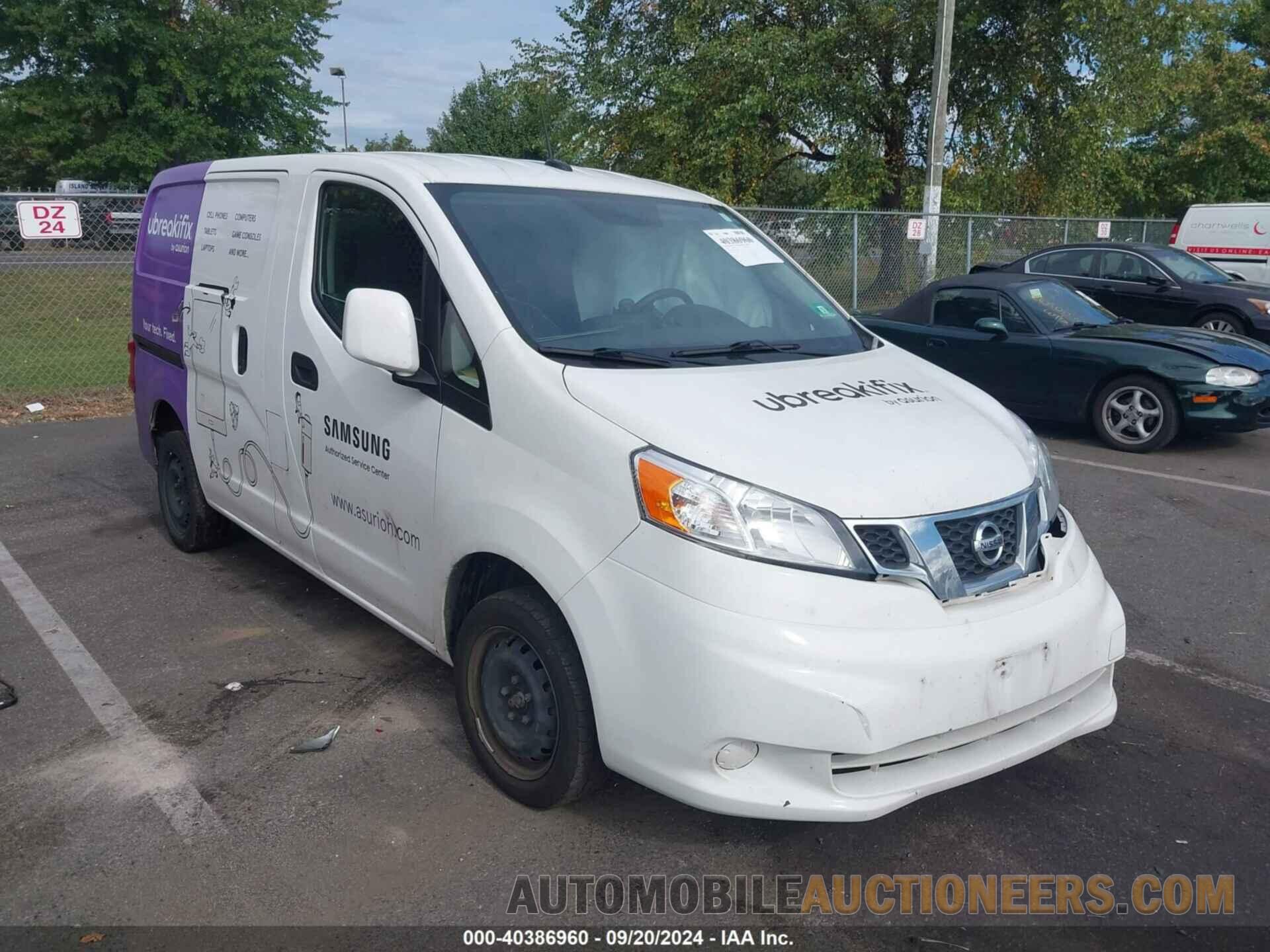 3N6CM0KN9LK701981 NISSAN NV200 2020