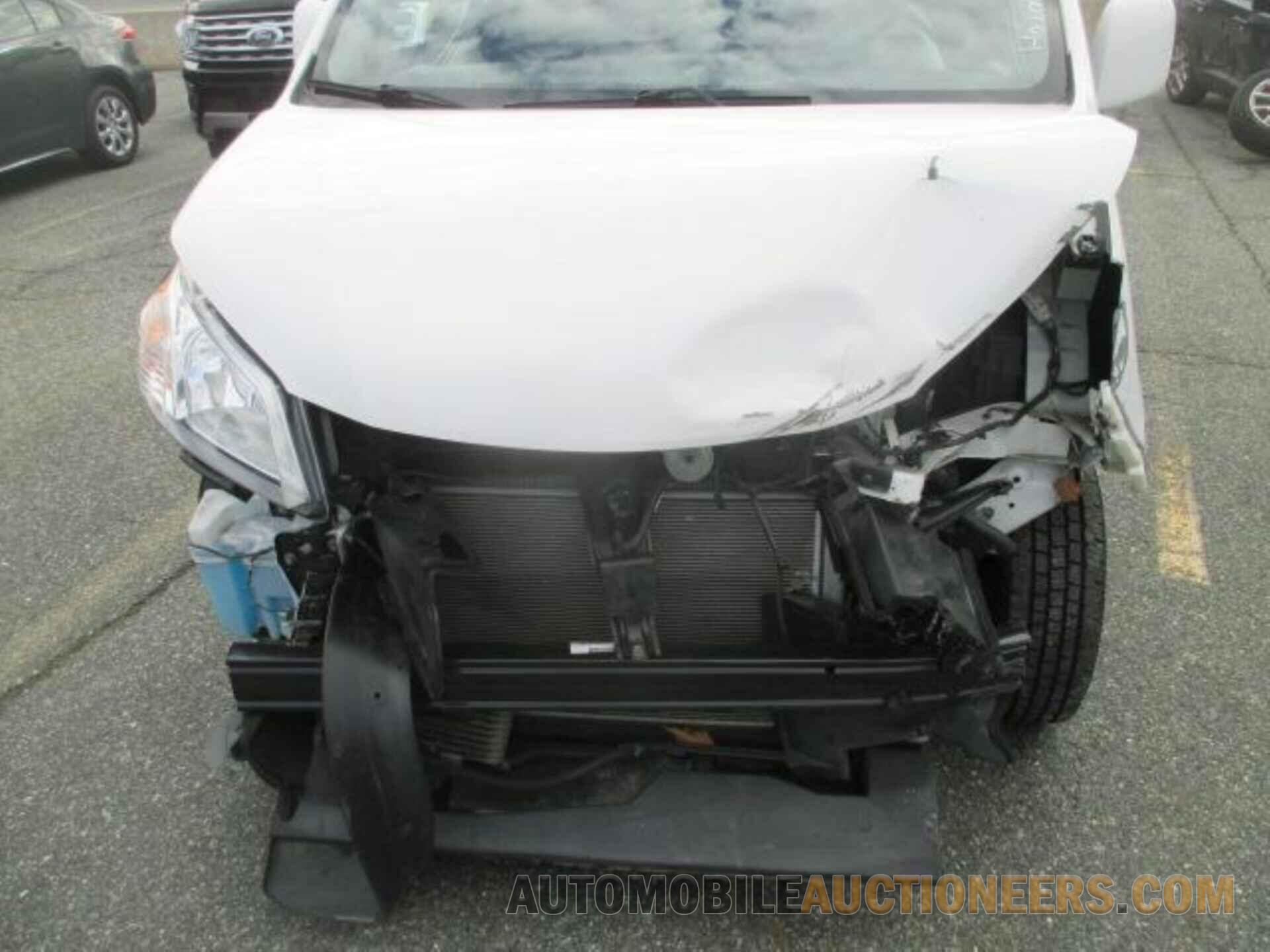 3N6CM0KN9LK702550 NISSAN NV200 2020