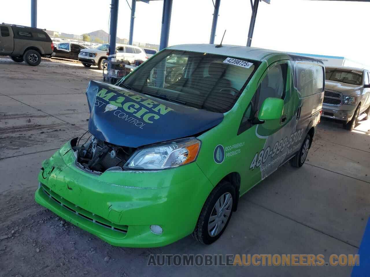 3N6CM0KNXJK697730 NISSAN NV 2018