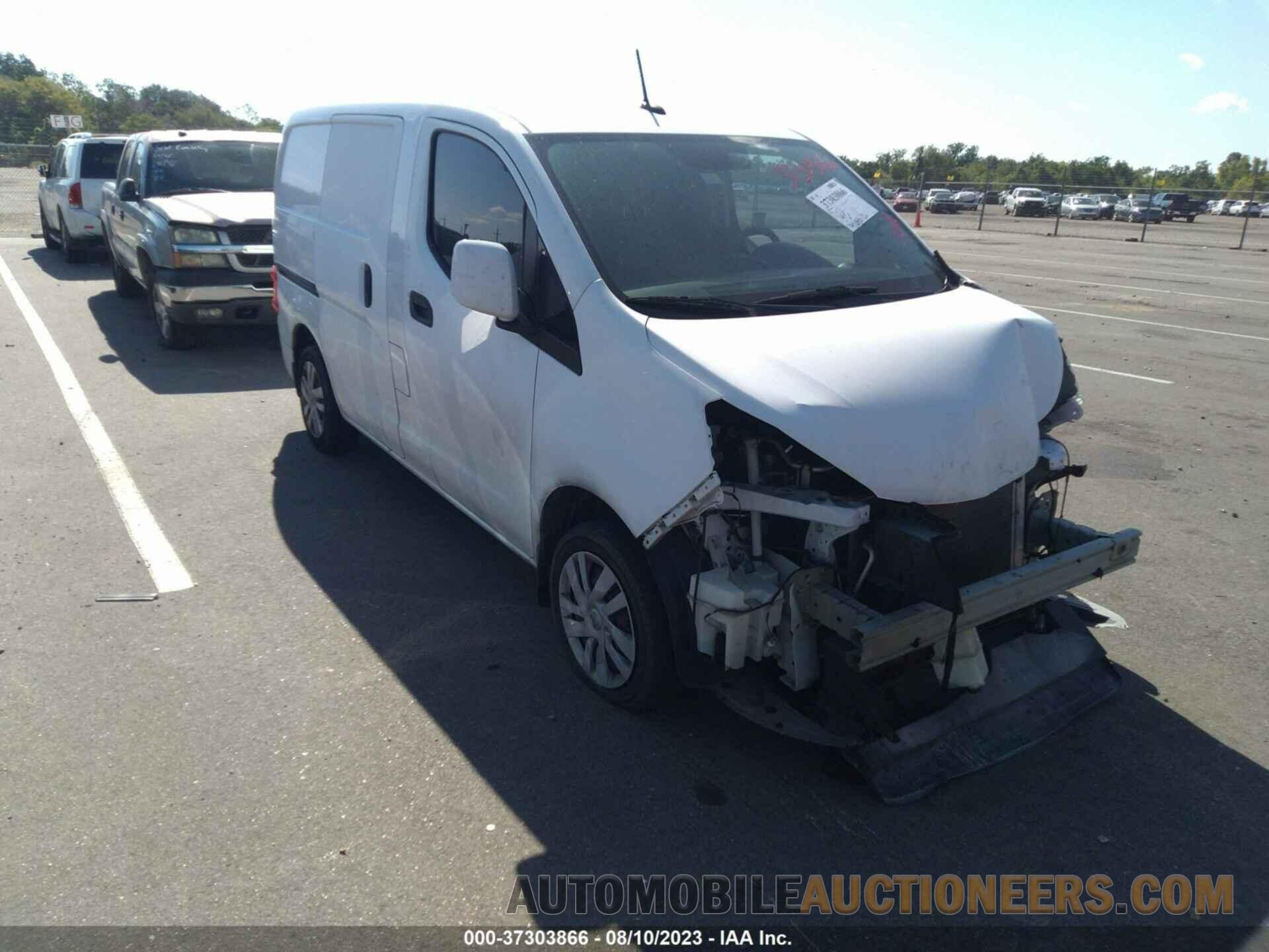 3N6CM0KNXJK698182 NISSAN NV200 COMPACT CARGO 2018