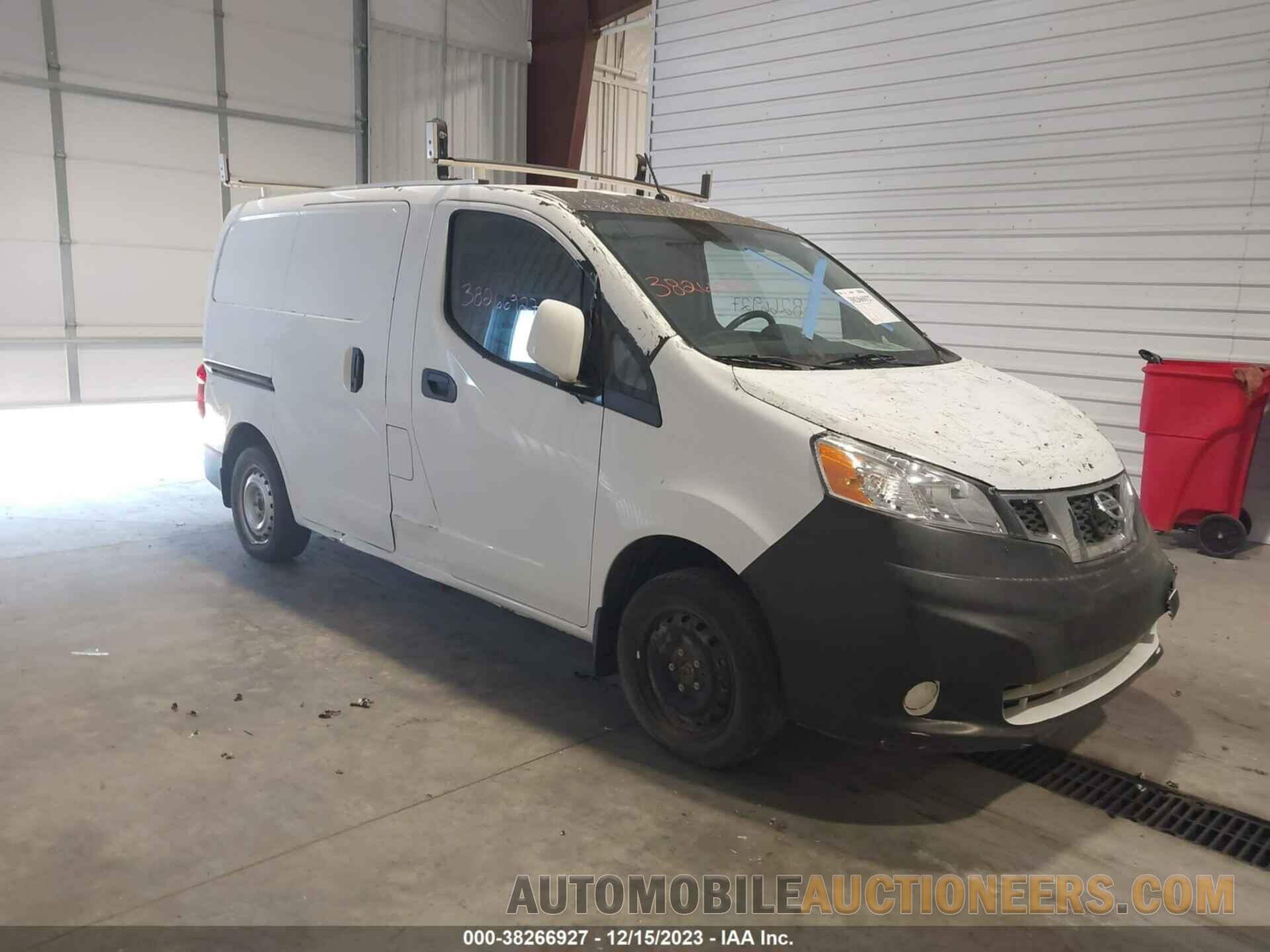 3N6CM0KNXKK702104 NISSAN NV200 2019