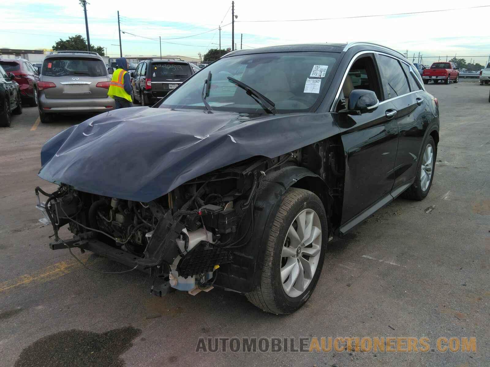 3PCAJ5M36KF123731 INFINITI QX50 2019