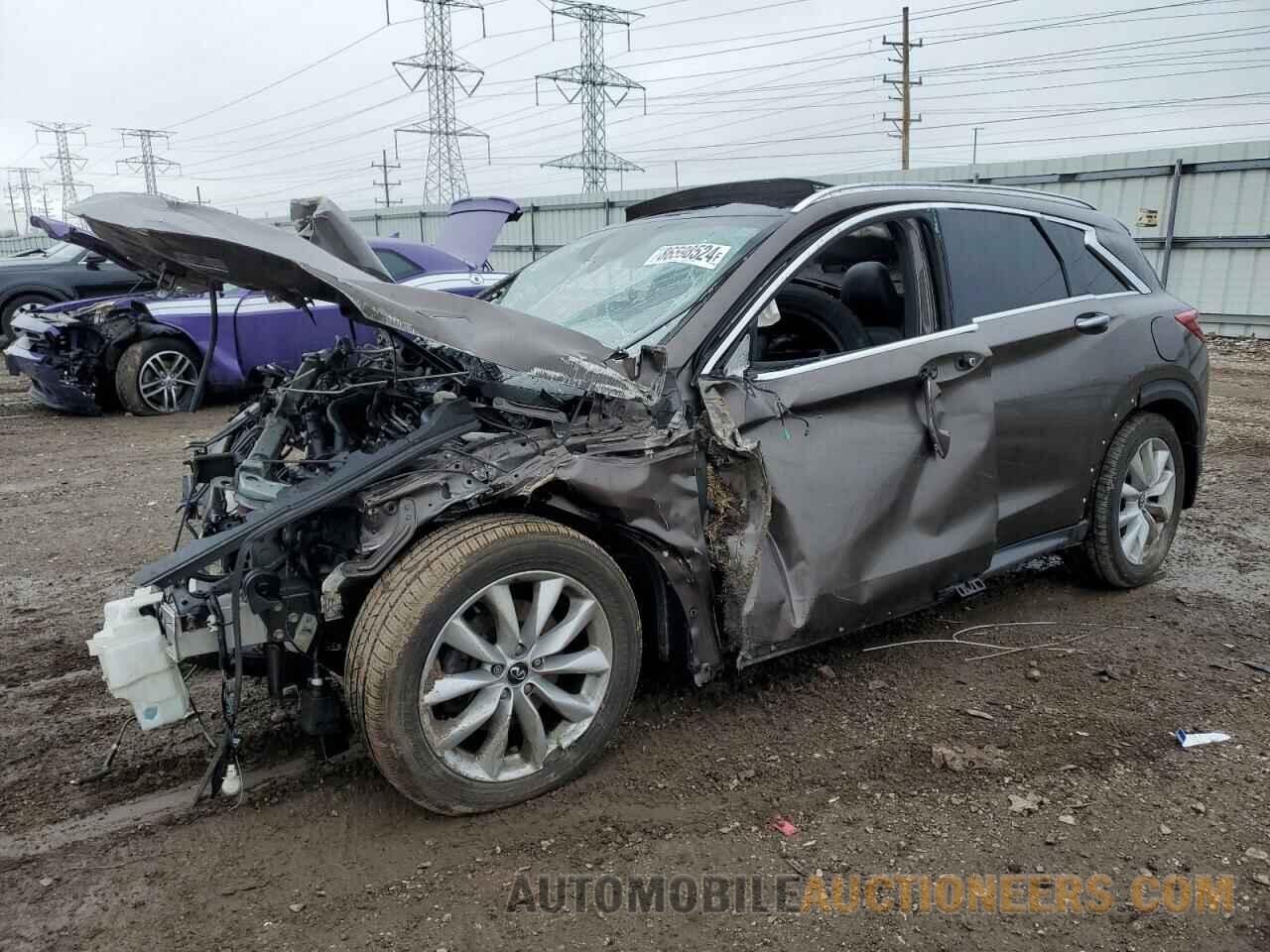 3PCAJ5M37KF127321 INFINITI QX50 2019