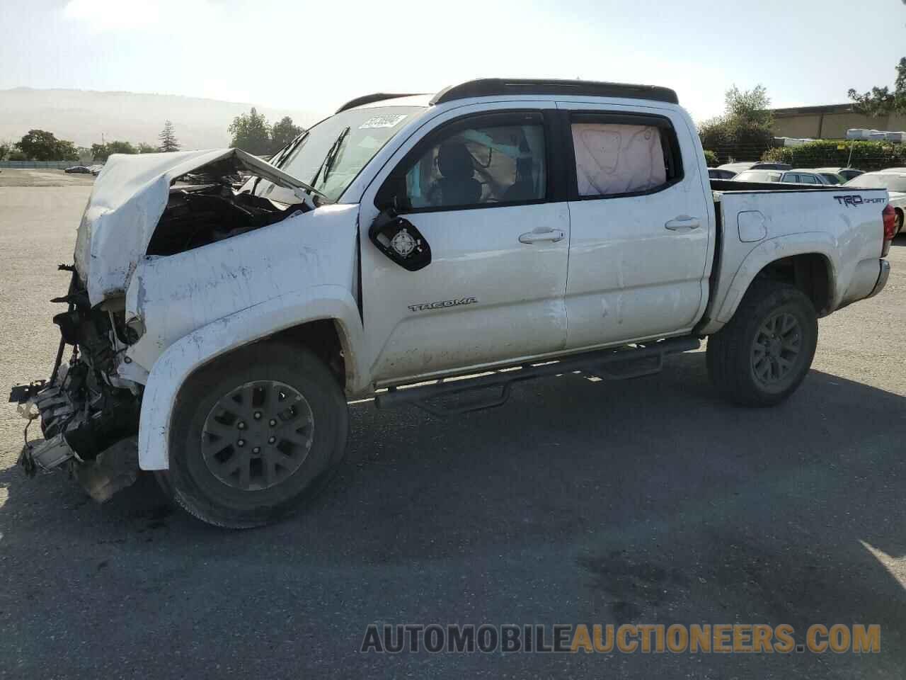 3TMAZ5CN0JM053469 TOYOTA TACOMA 2018