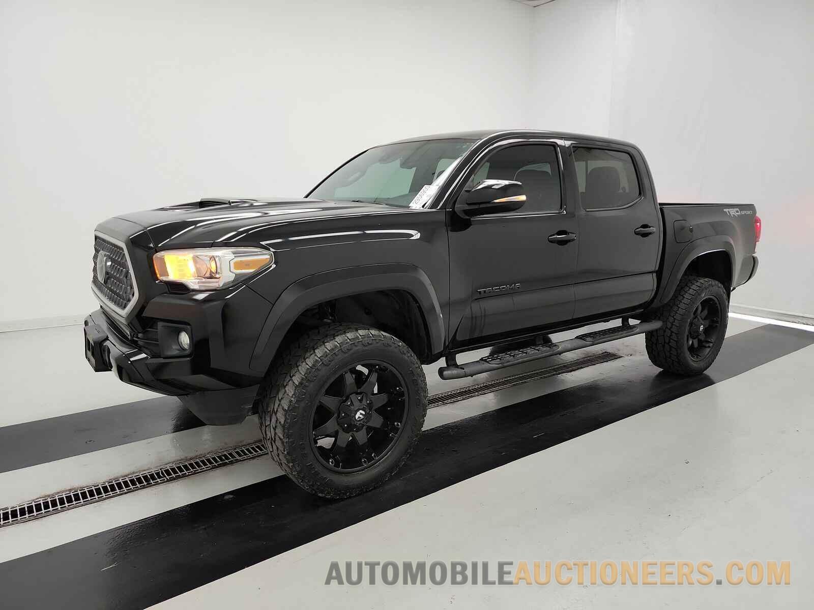 3TMAZ5CN3KM078657 Toyota Tacoma 2019