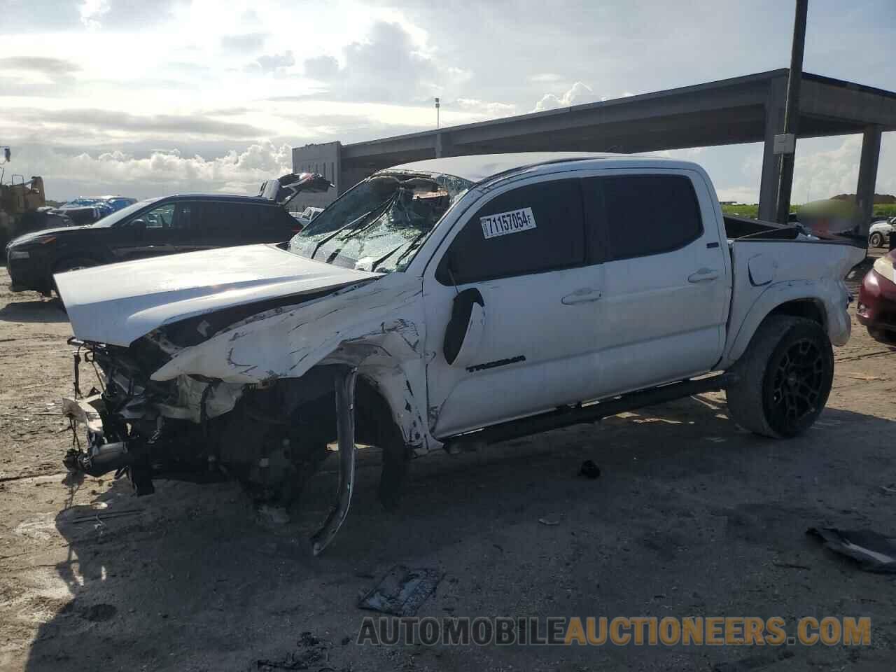 3TMAZ5CN6JM067571 TOYOTA TACOMA 2018