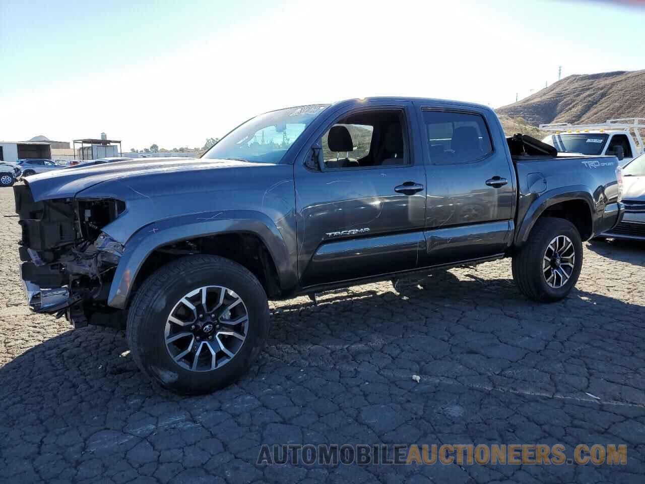 3TMAZ5CN8MM143392 TOYOTA TACOMA 2021