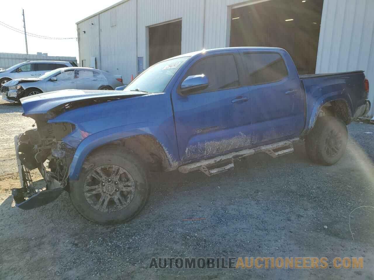 3TMAZ5CNXJM068061 TOYOTA TACOMA 2018