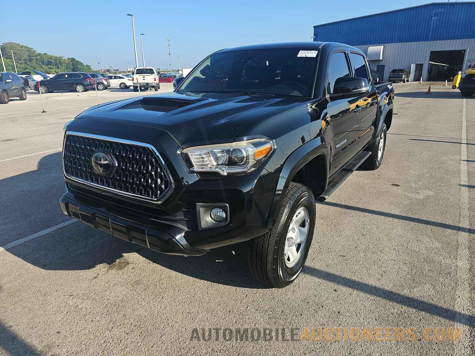 3TMAZ5CNXJM069307 Toyota Tacoma 2018