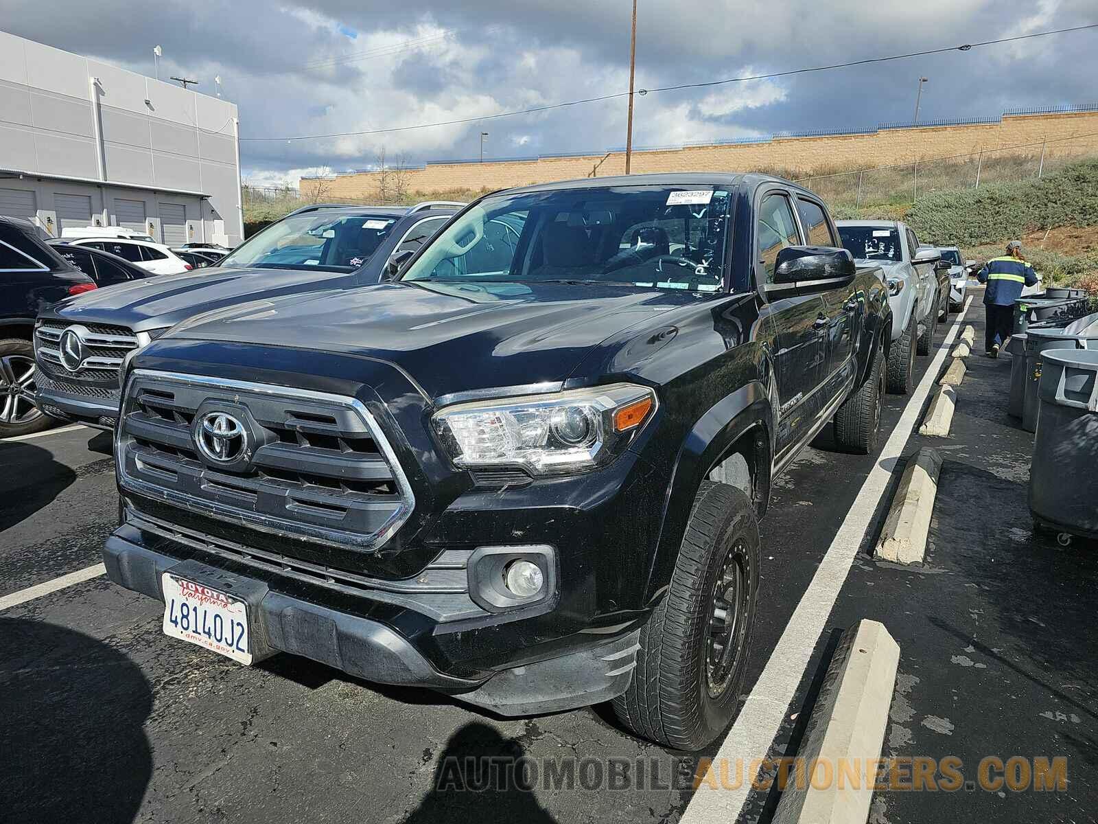 3TMBZ5DN7HM010647 Toyota Tacoma 2017