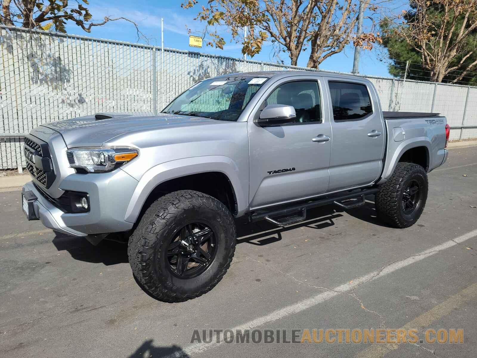 3TMCZ5AN1JM184194 Toyota Tacoma 2018