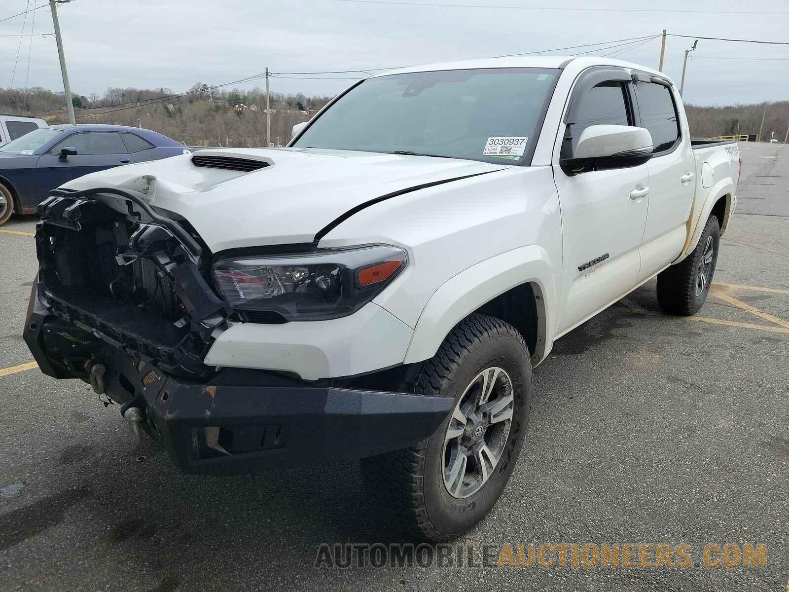 3TMCZ5AN1KM258747 Toyota Tacoma 2019