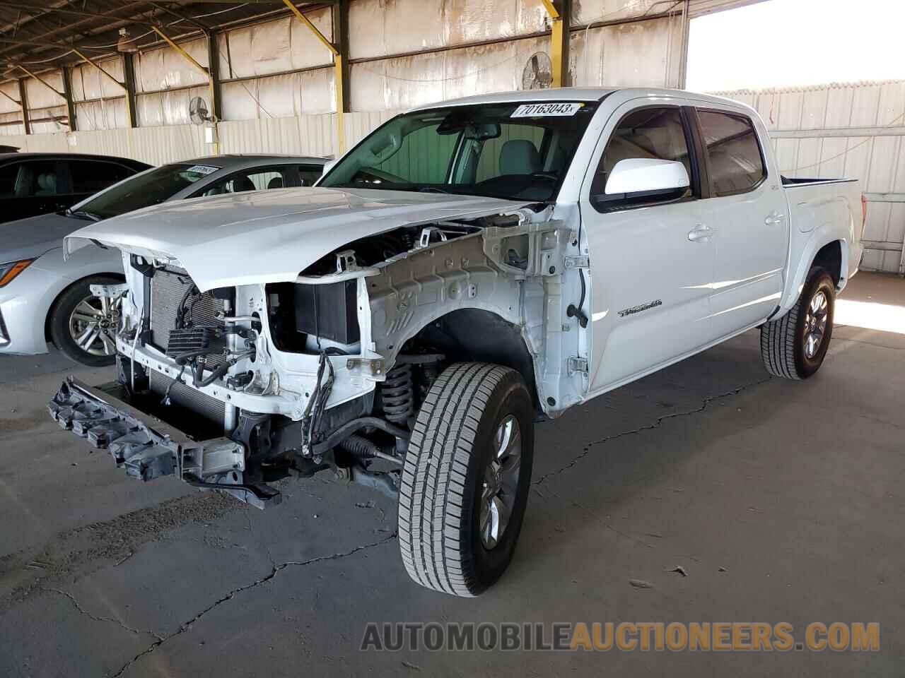 3TMCZ5AN2KM245103 TOYOTA TACOMA 2019