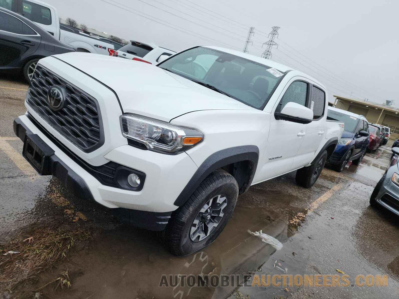 3TMCZ5AN4MM411561 Toyota Tacoma 2021