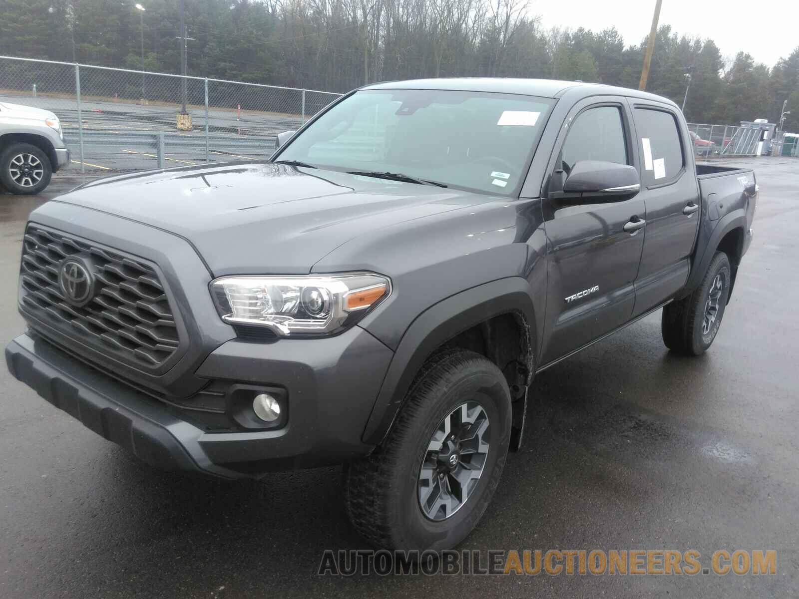 3TMCZ5AN5LM366774 Toyota Tacoma 4WD 2020