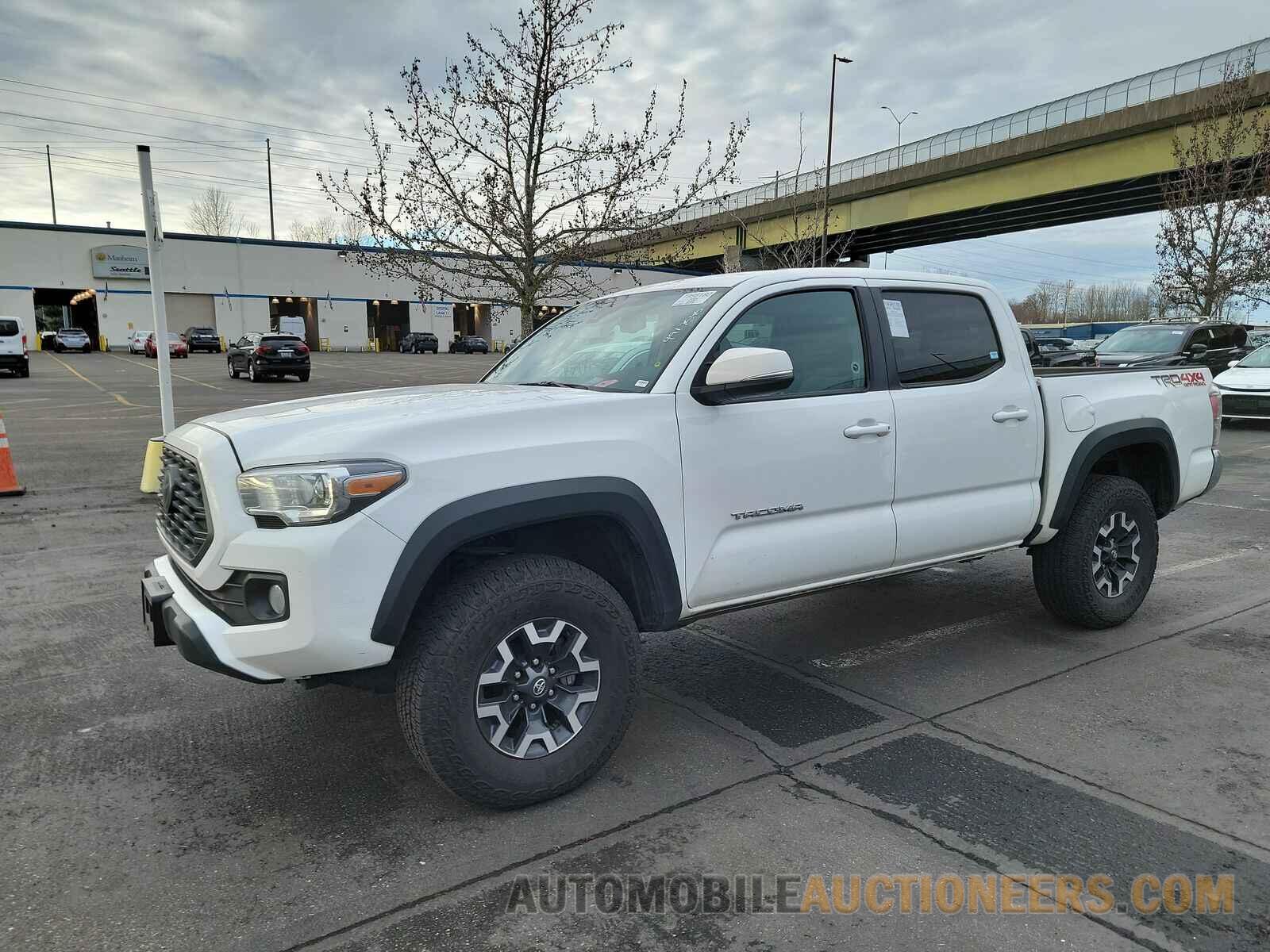 3TMCZ5AN5NM475688 Toyota Tacoma 2022