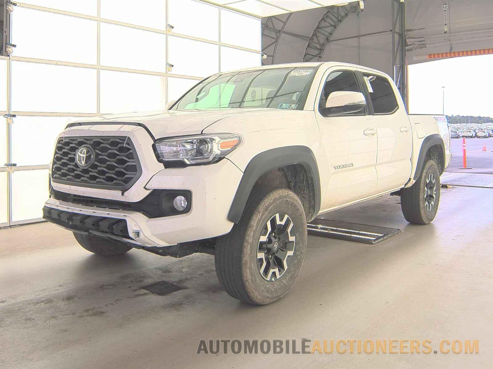 3TMCZ5AN5PM555592 Toyota Tacoma 2023