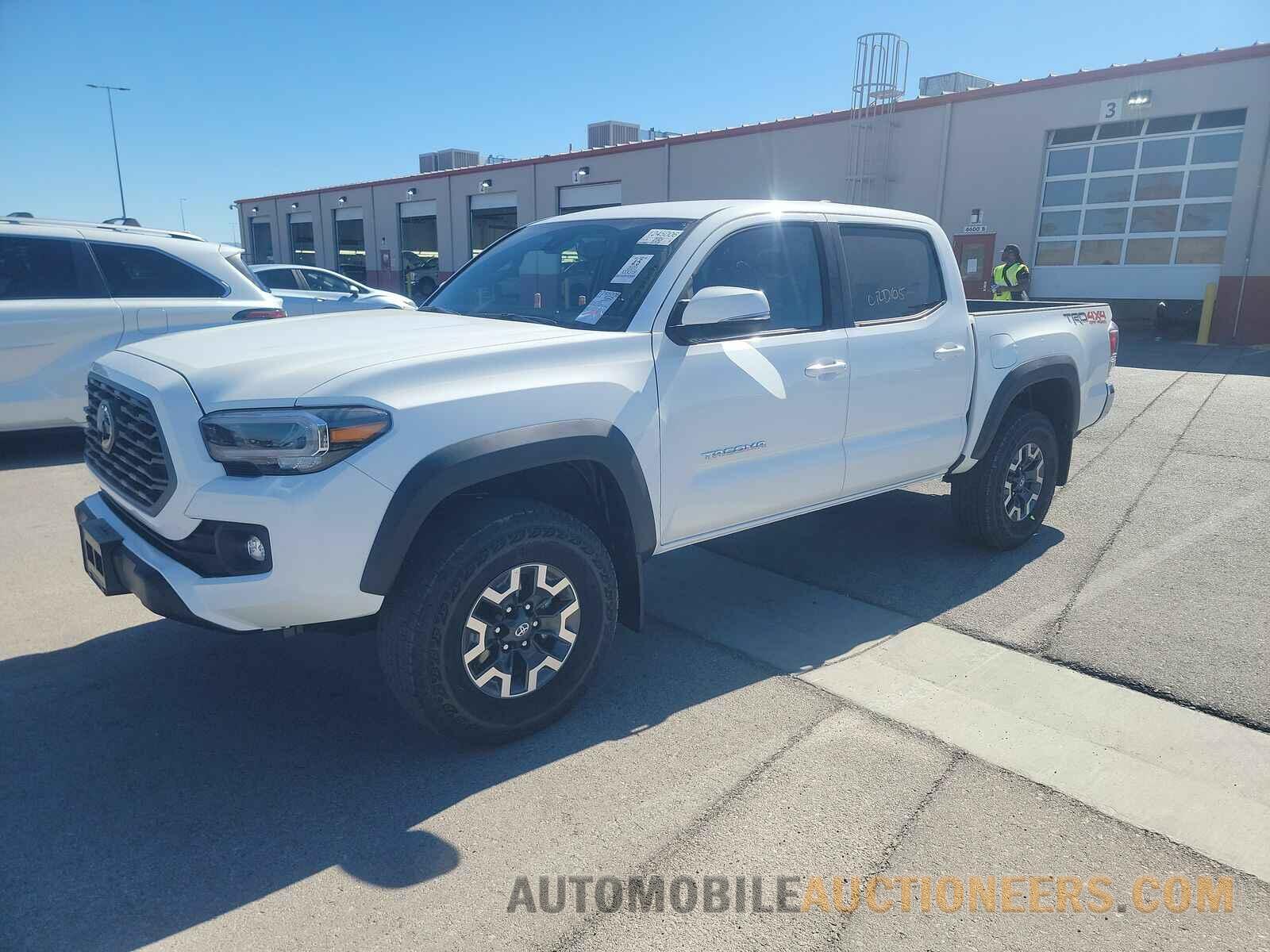 3TMCZ5AN5PM637032 Toyota Tacoma 4WD 2023