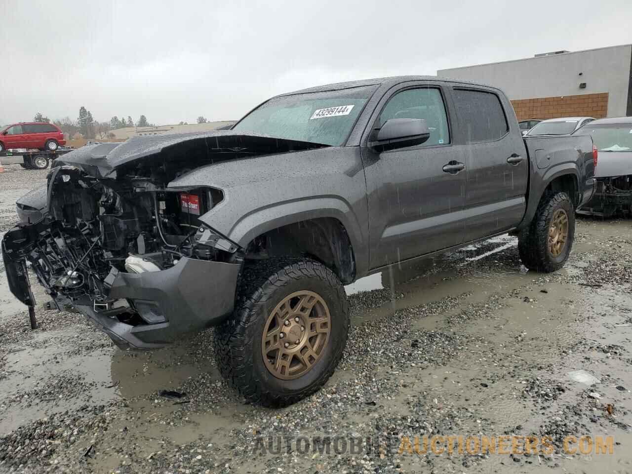 3TMCZ5AN8JM176724 TOYOTA TACOMA 2018