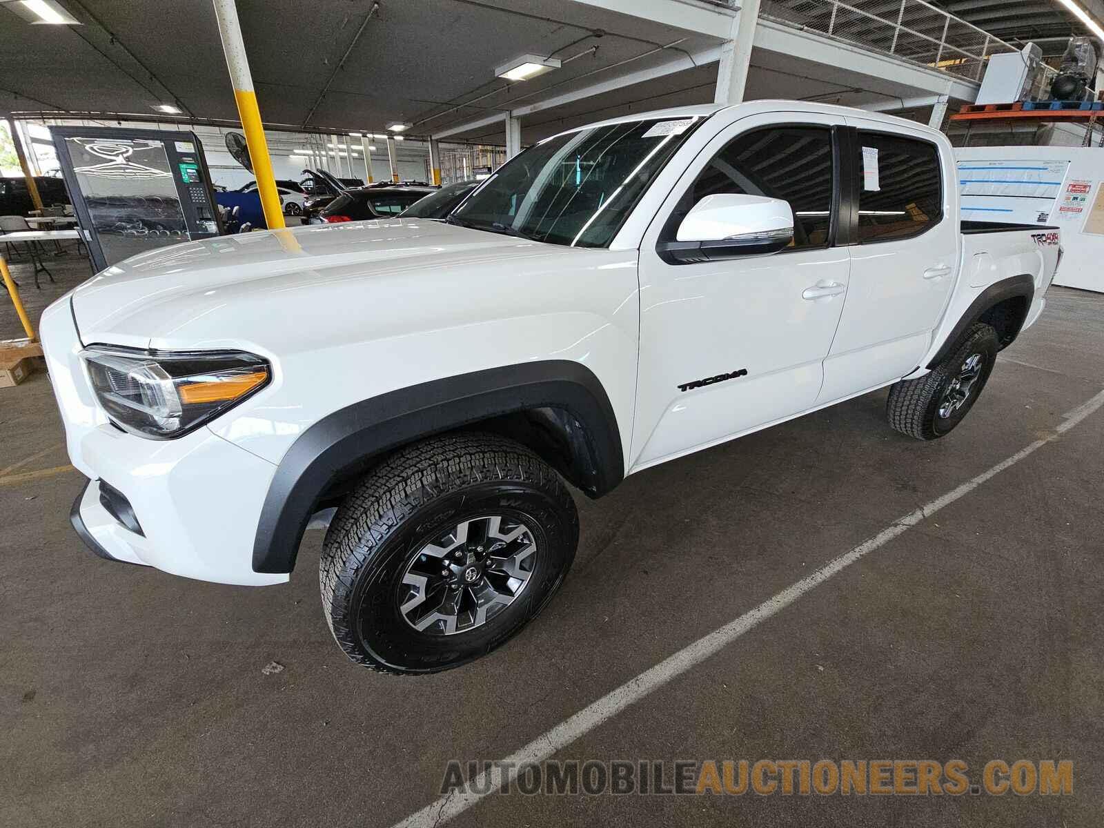 3TMCZ5AN8MM372800 Toyota Tacoma 2021