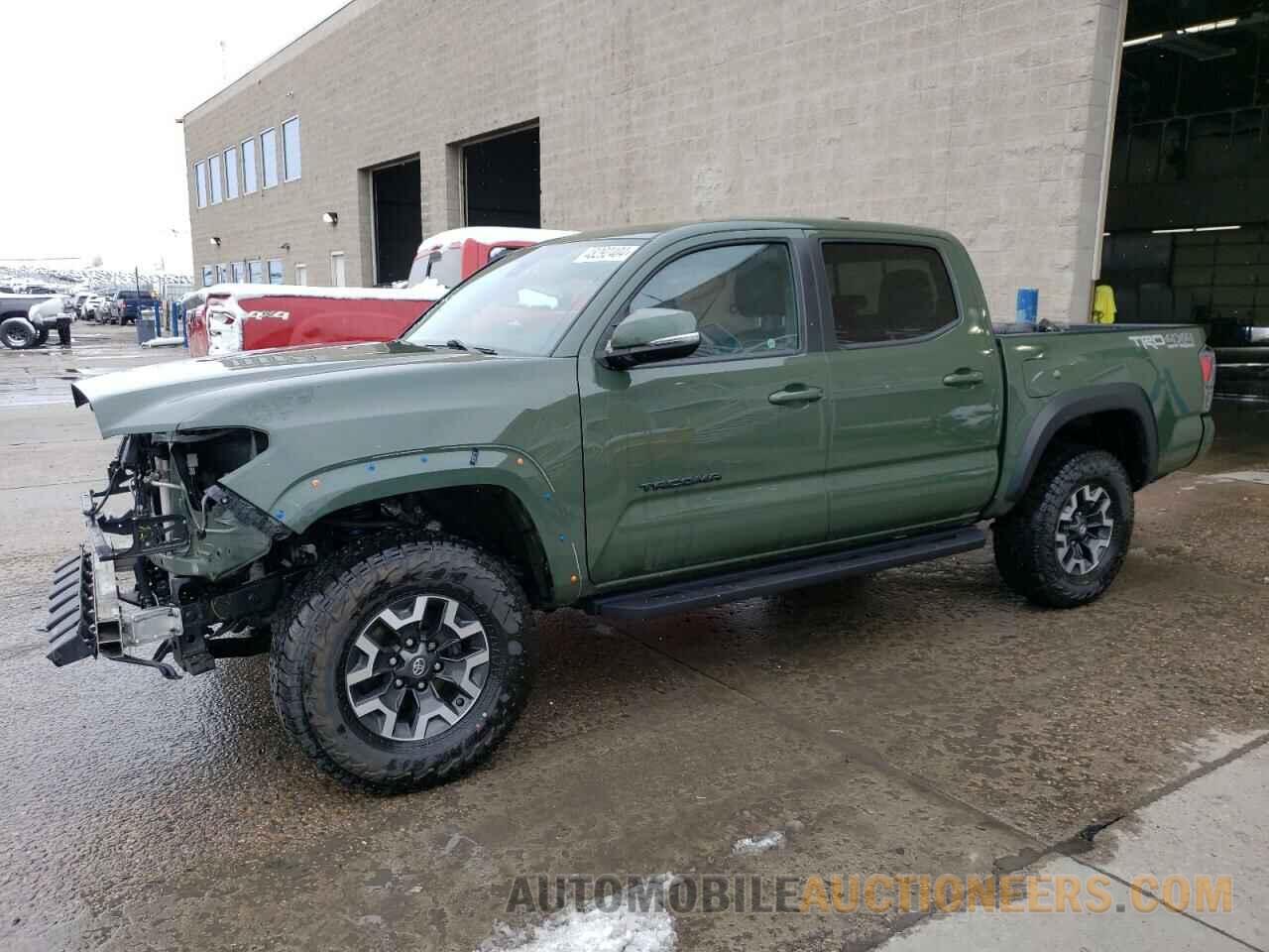 3TMCZ5AN8MM392528 TOYOTA TACOMA 2021