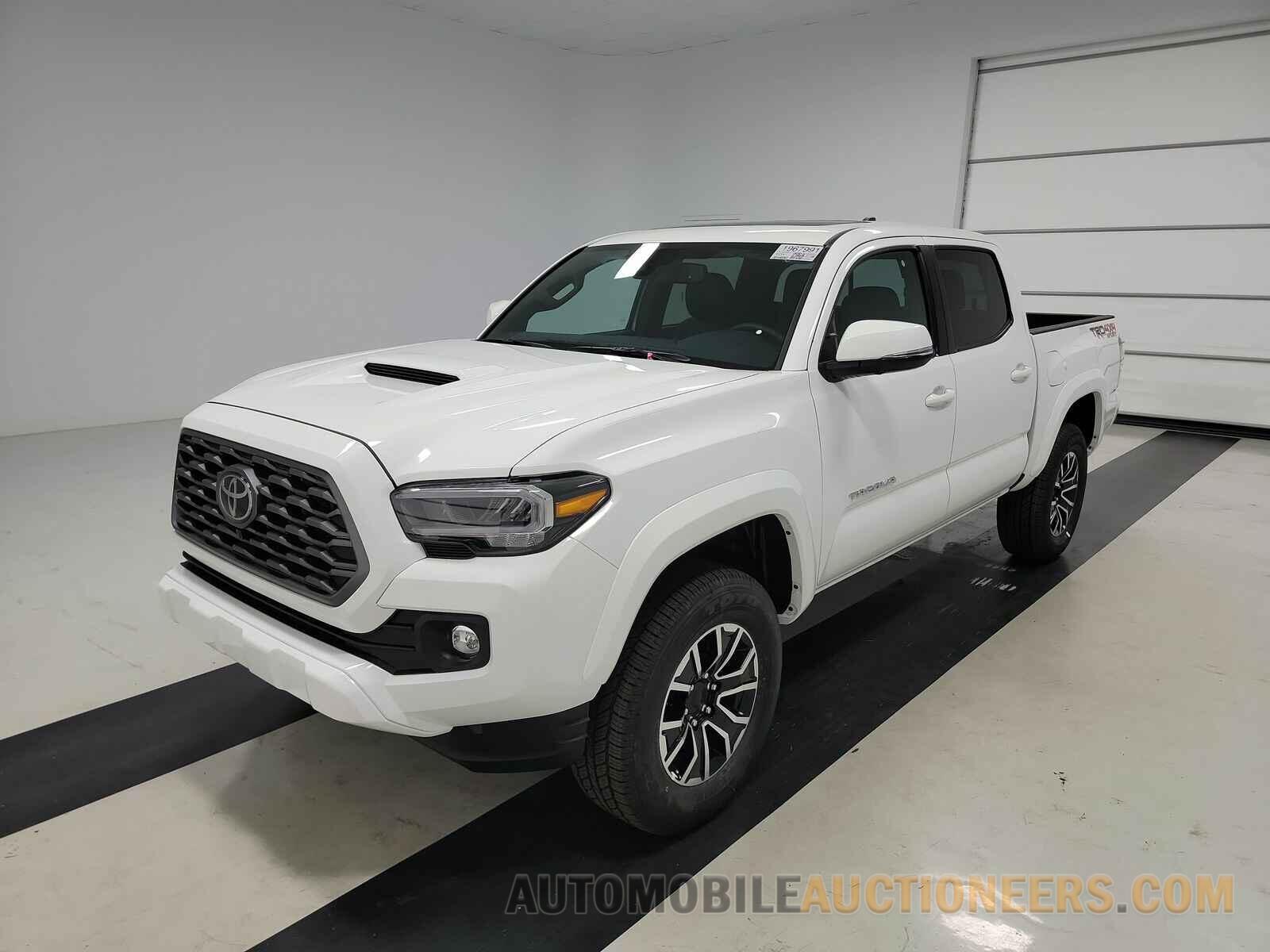 3TMCZ5AN8PM580678 Toyota Tacoma 4WD 2023