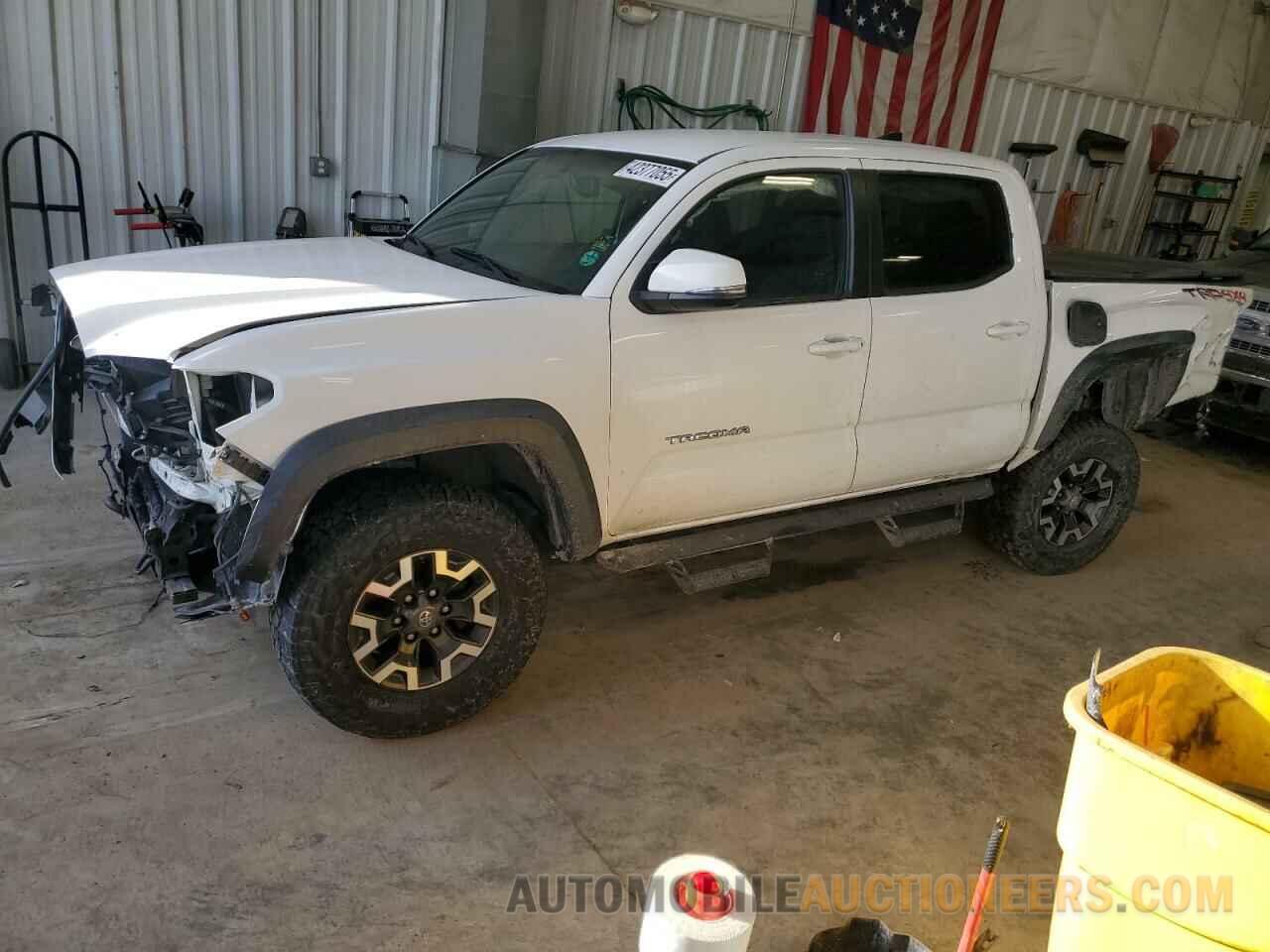 3TMCZ5AN9HM100875 TOYOTA TACOMA 2017