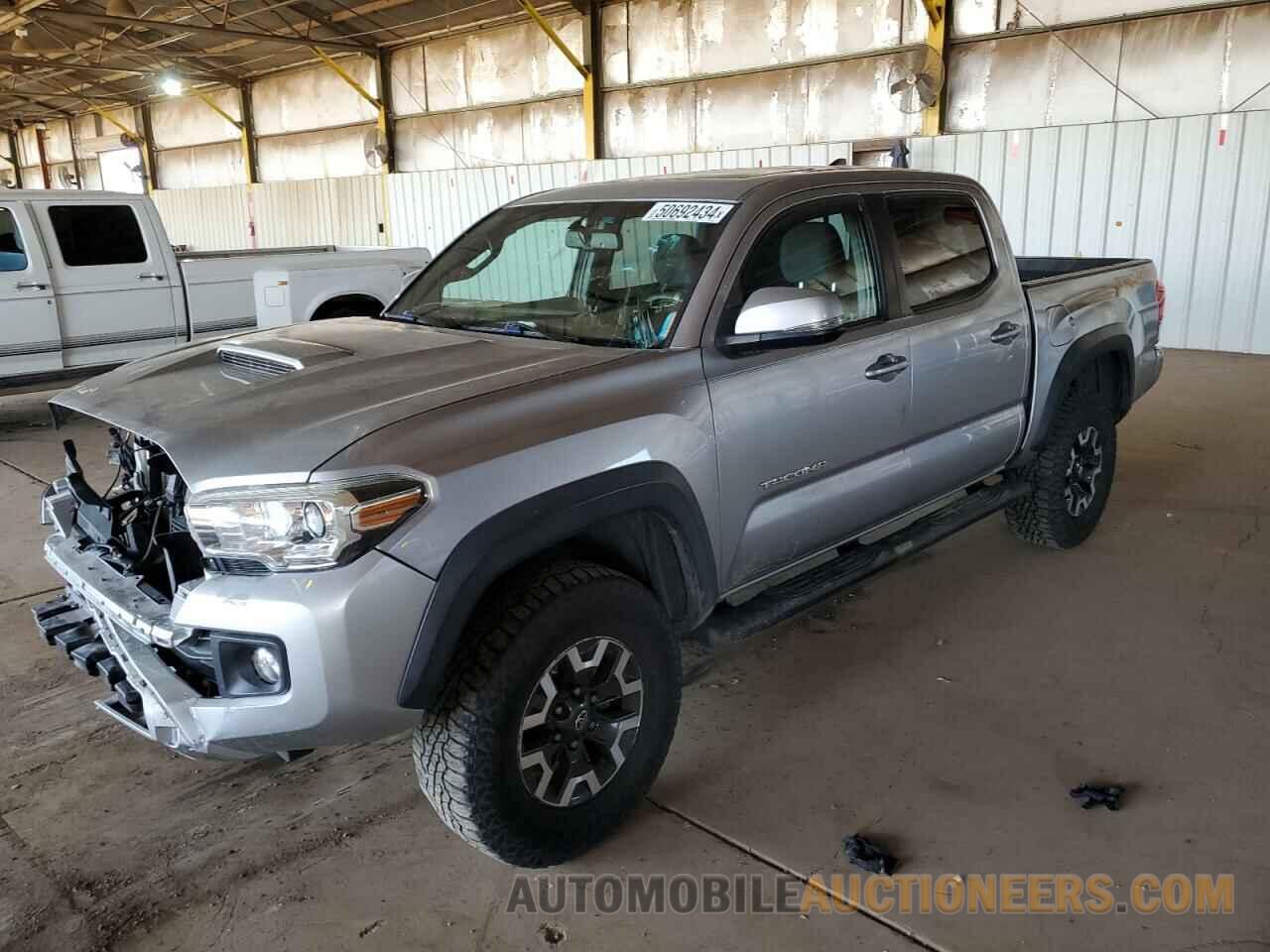 3TMCZ5ANXGM038594 TOYOTA TACOMA 2016