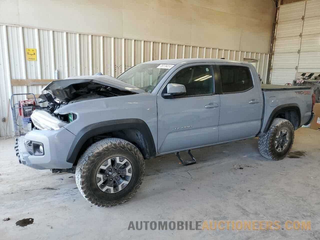 3TMCZ5ANXJM177843 TOYOTA TACOMA 2018