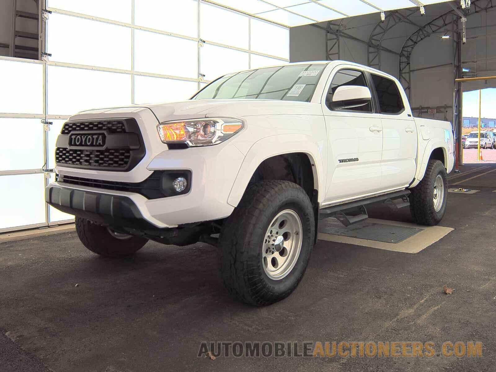 3TMCZ5ANXKM214245 Toyota Tacoma 2019