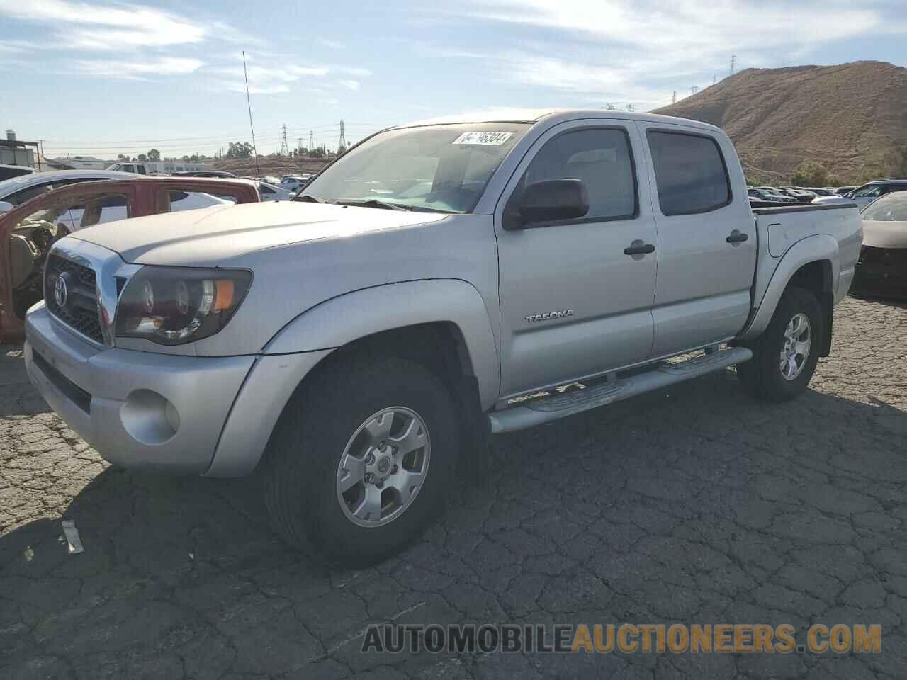 3TMJU4GN1BM111965 TOYOTA TACOMA 2011