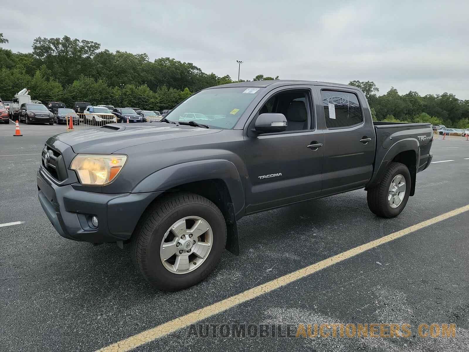 3TMJU4GN6FM176350 Toyota Tacoma 2015