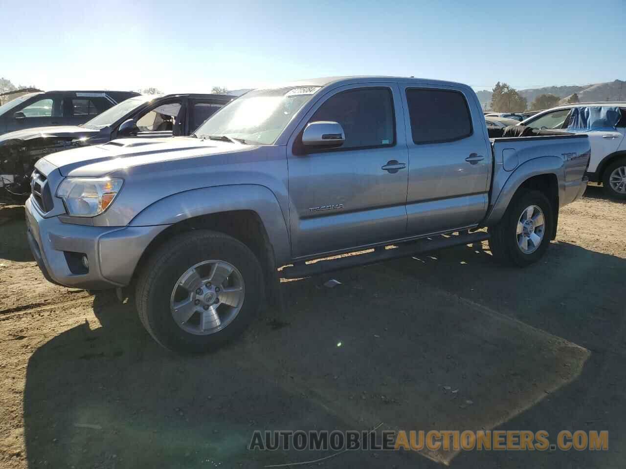 3TMJU4GN7FM186997 TOYOTA TACOMA 2015