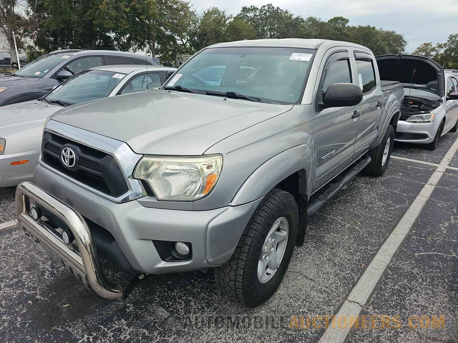 3TMJU4GN9FM174673 Toyota Tacoma 2015