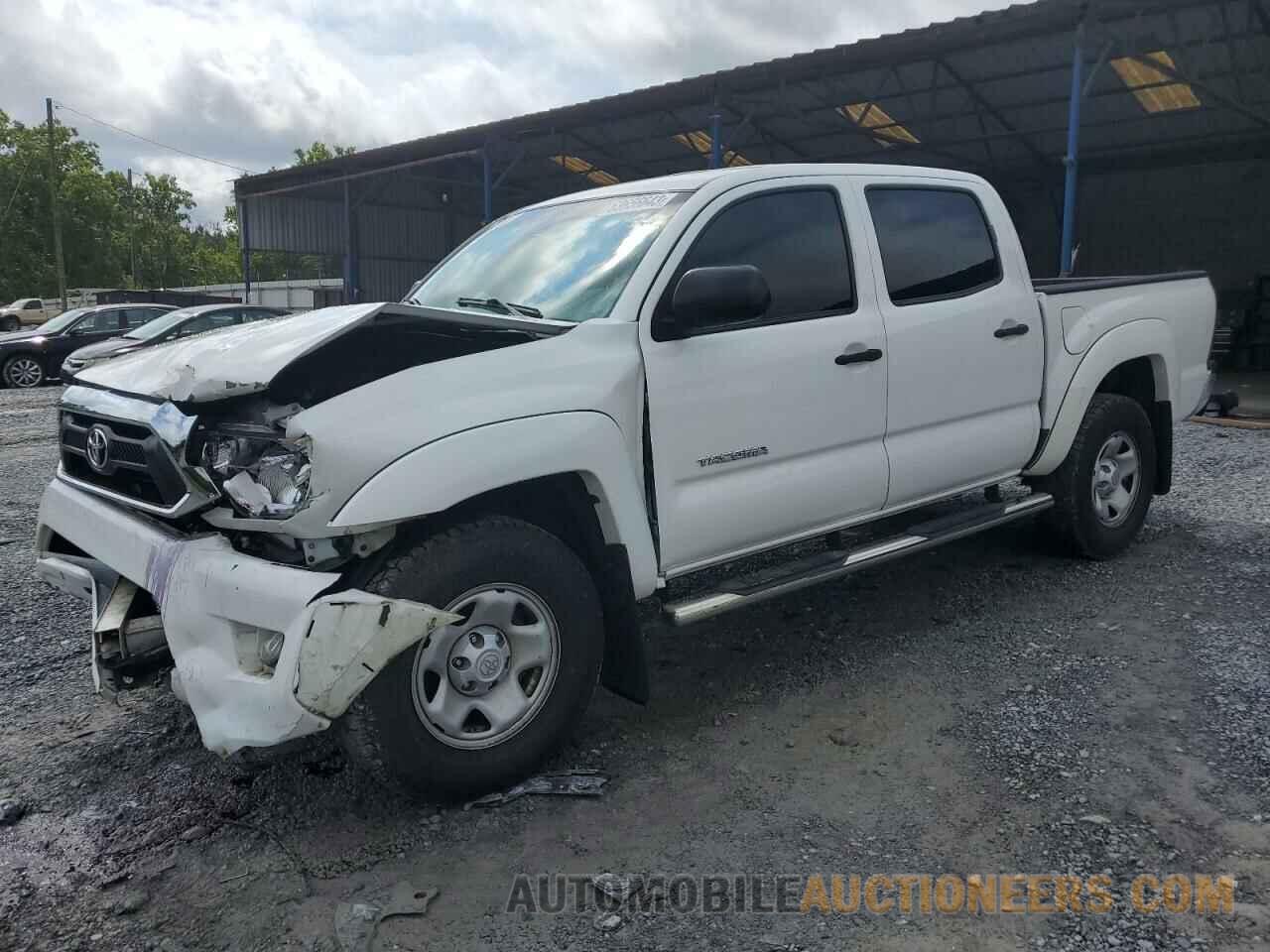 3TMJU4GNXFM192440 TOYOTA TACOMA 2015