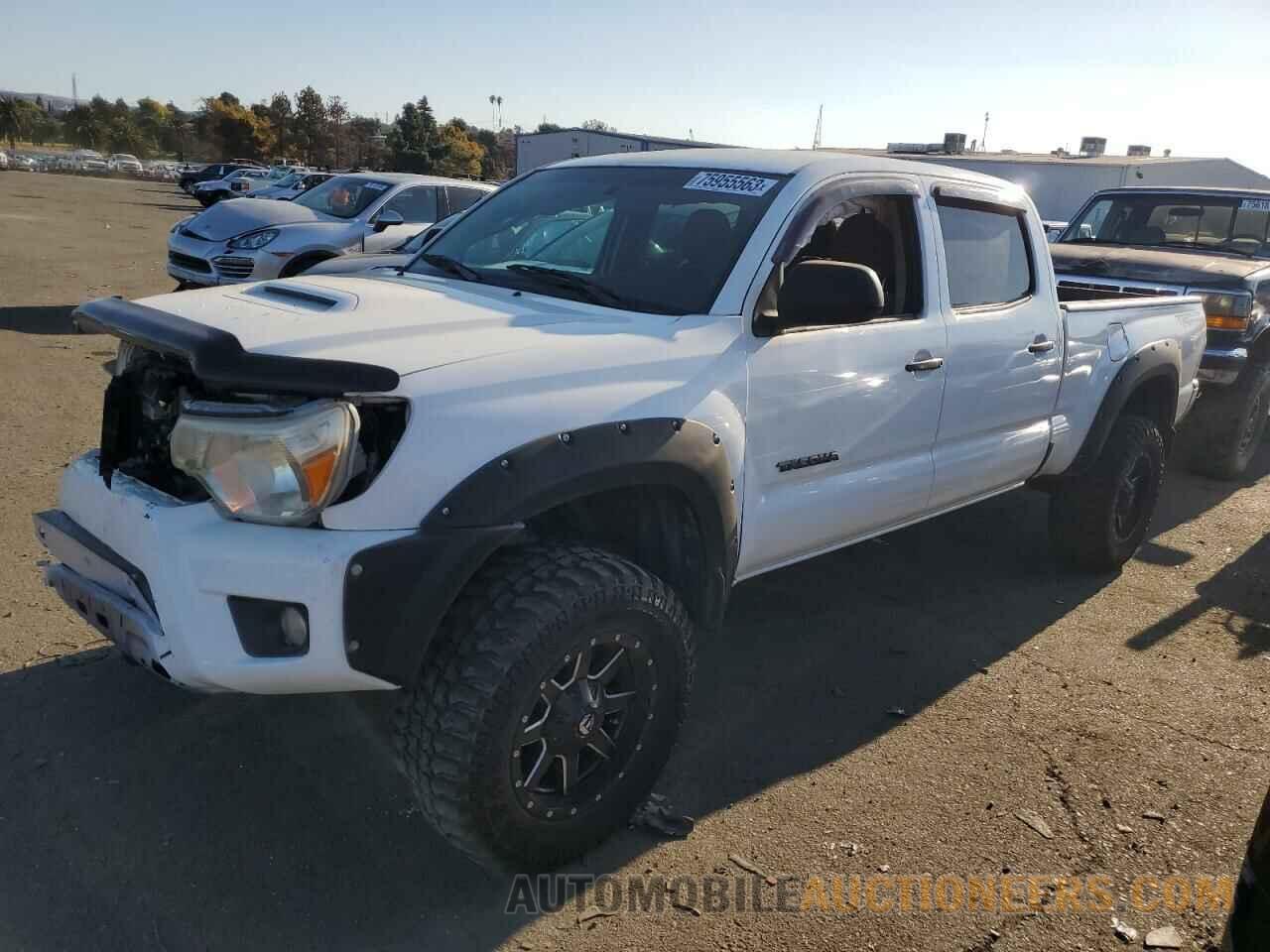 3TMKU4HN0FM045613 TOYOTA TACOMA 2015