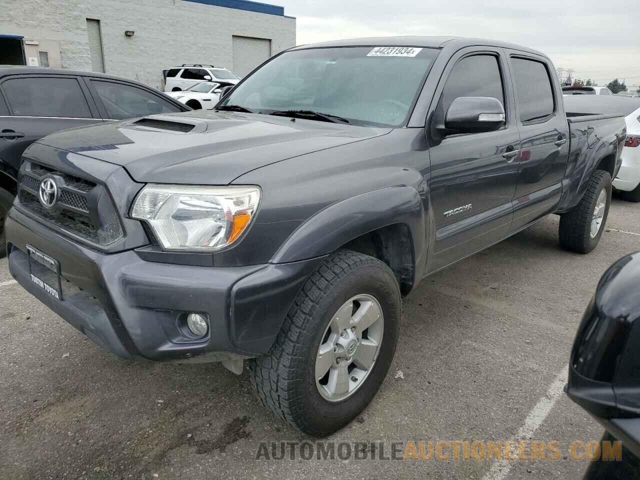 3TMKU4HNXFM044906 TOYOTA TACOMA 2015