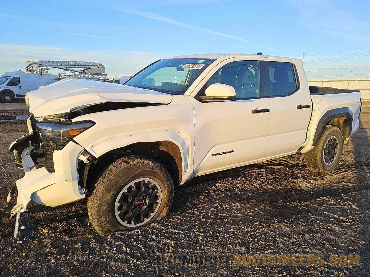 3TMLB5JN4RM001693 TOYOTA TACOMA 2024