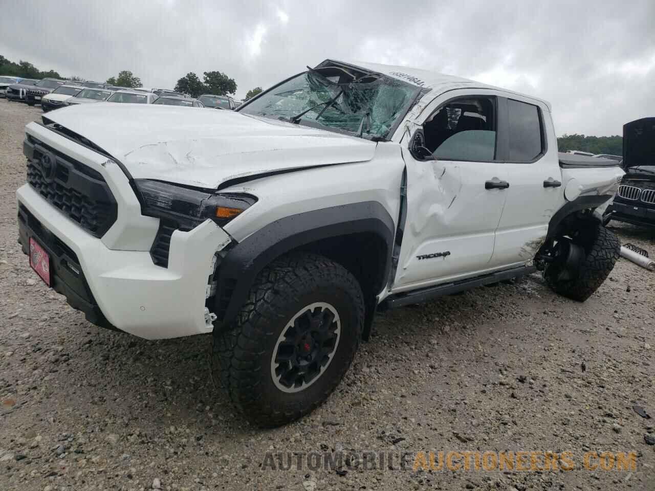 3TMLB5JN8RM012146 TOYOTA TACOMA 2024